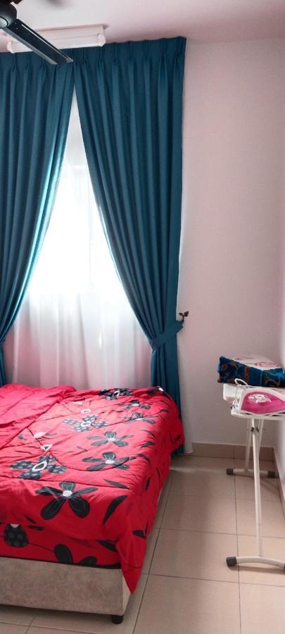 Mqa Homestay Sepang Buitenkant foto